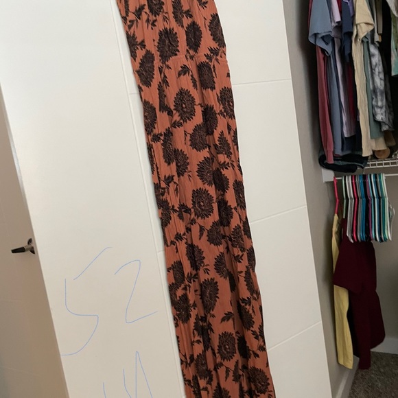 Halter maxi dress - Picture 7 of 7